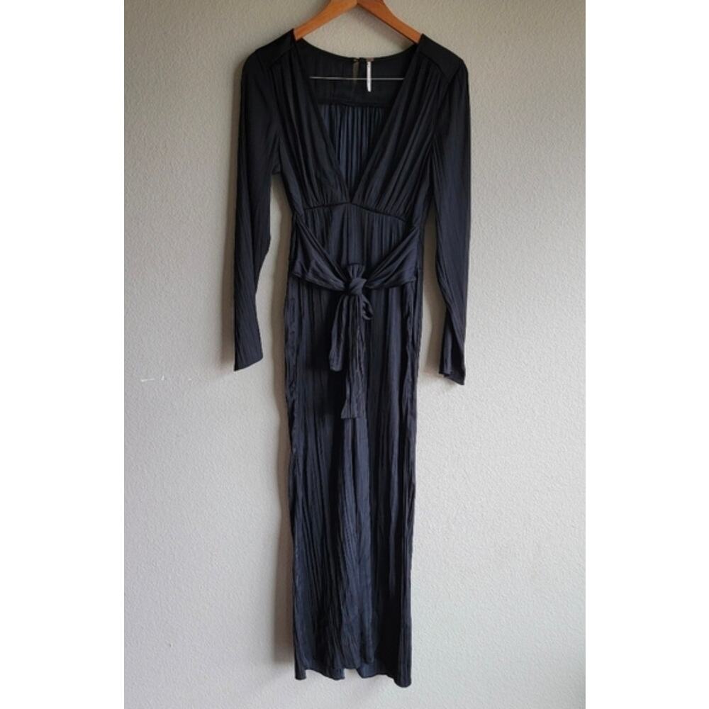 NWT $168 Free People Black Wide Leg V Neck Jumpsuit - Picture 11 of 16